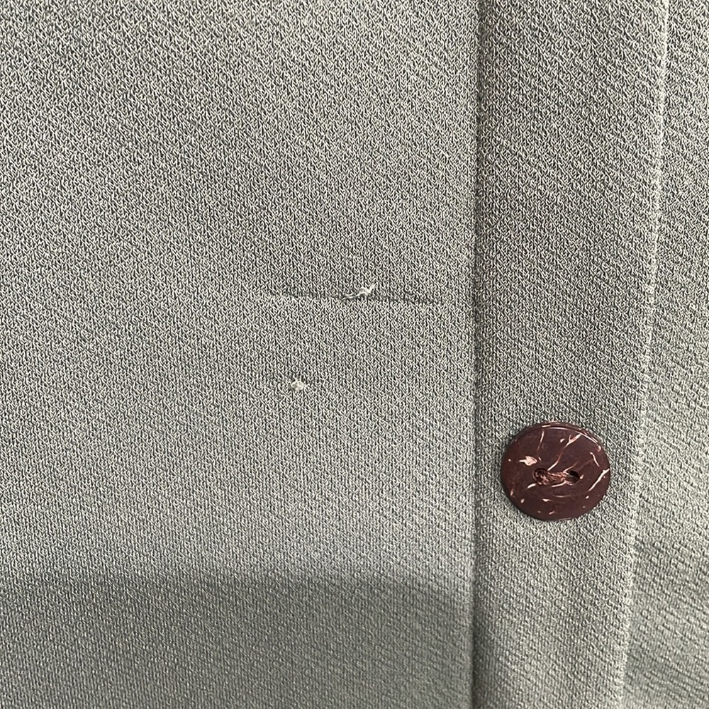 Button front Tee - Picture 4 of 8
